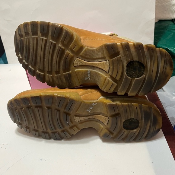 Nike Tan Leather Men\'s Boots Sz 9.5 main image 5